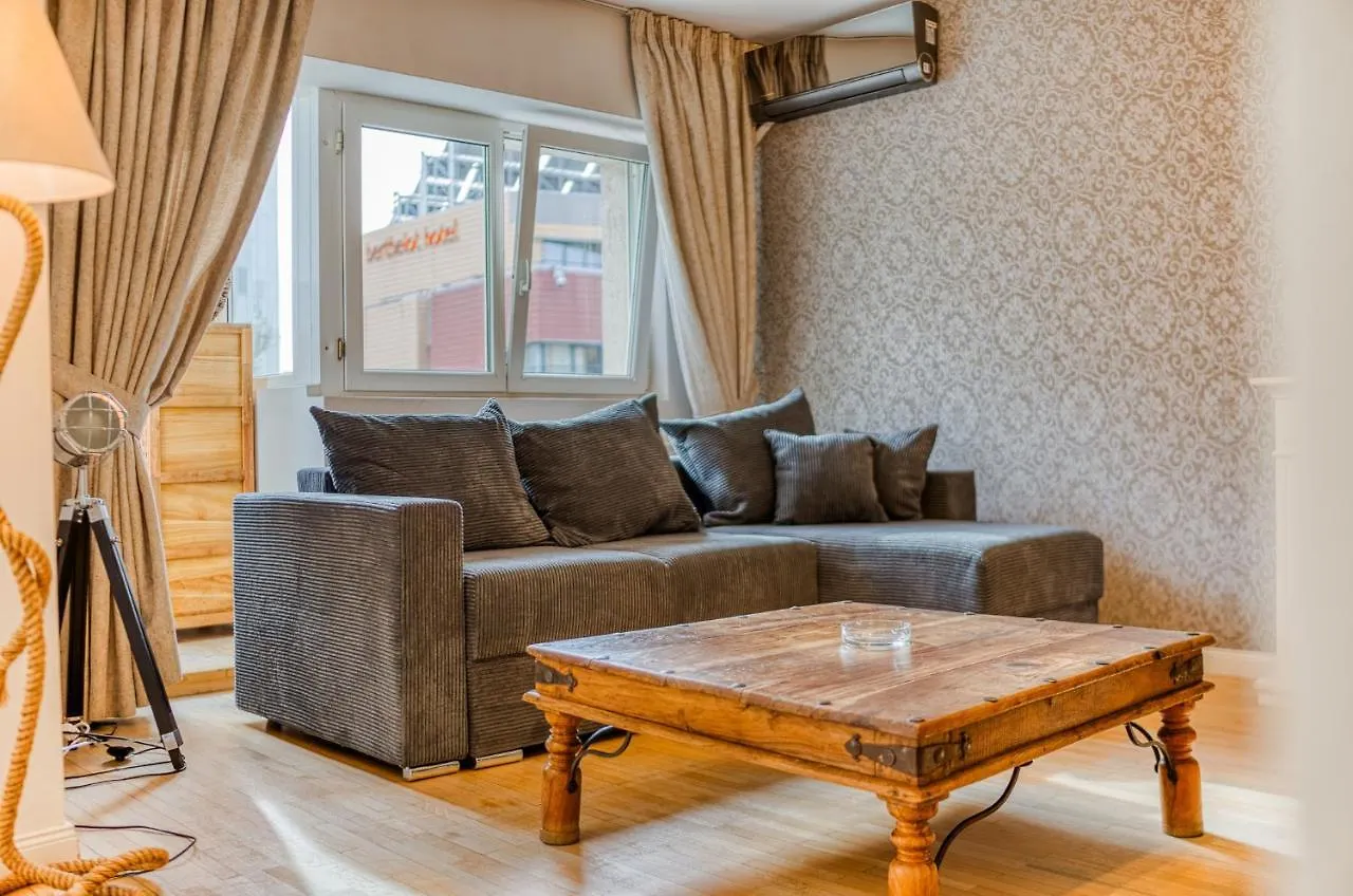 Victoriei Elite Apartments-Free Minibar Bucharest Apartment